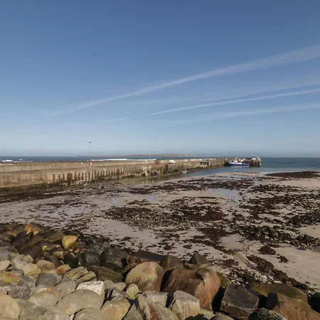 3 Cnoc Na Naomh Casa vacanze *